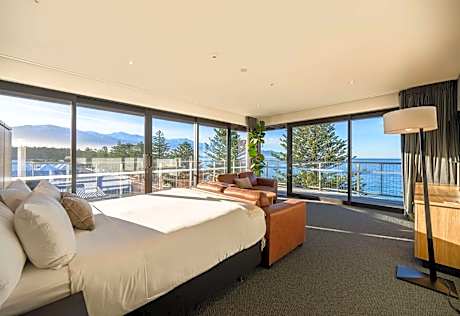 Ocean View Suite