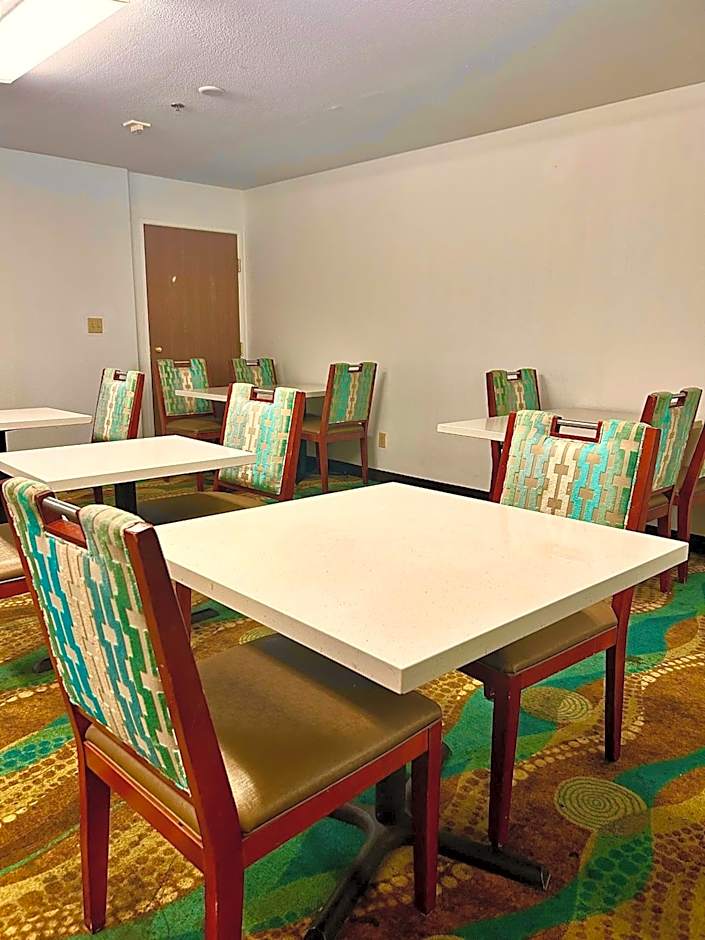 Quality Inn & Suites