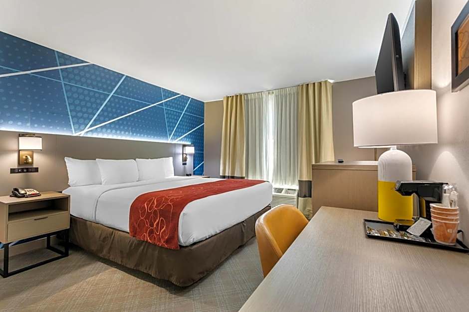 Comfort Suites Downtown Sacramento