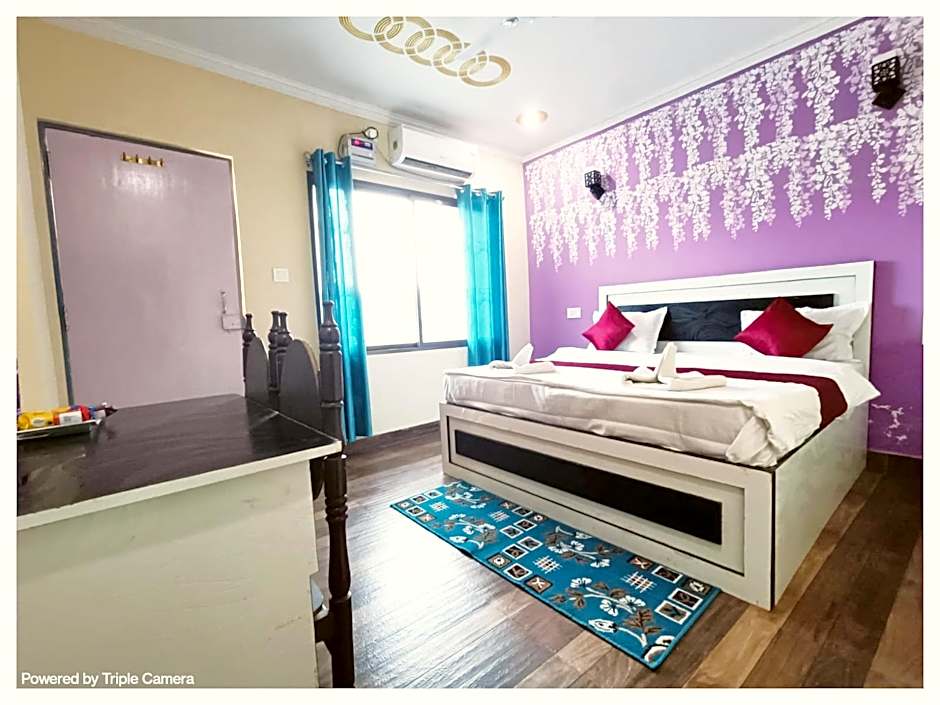 Goroomgo Mohit Paying Guest House Varanasi