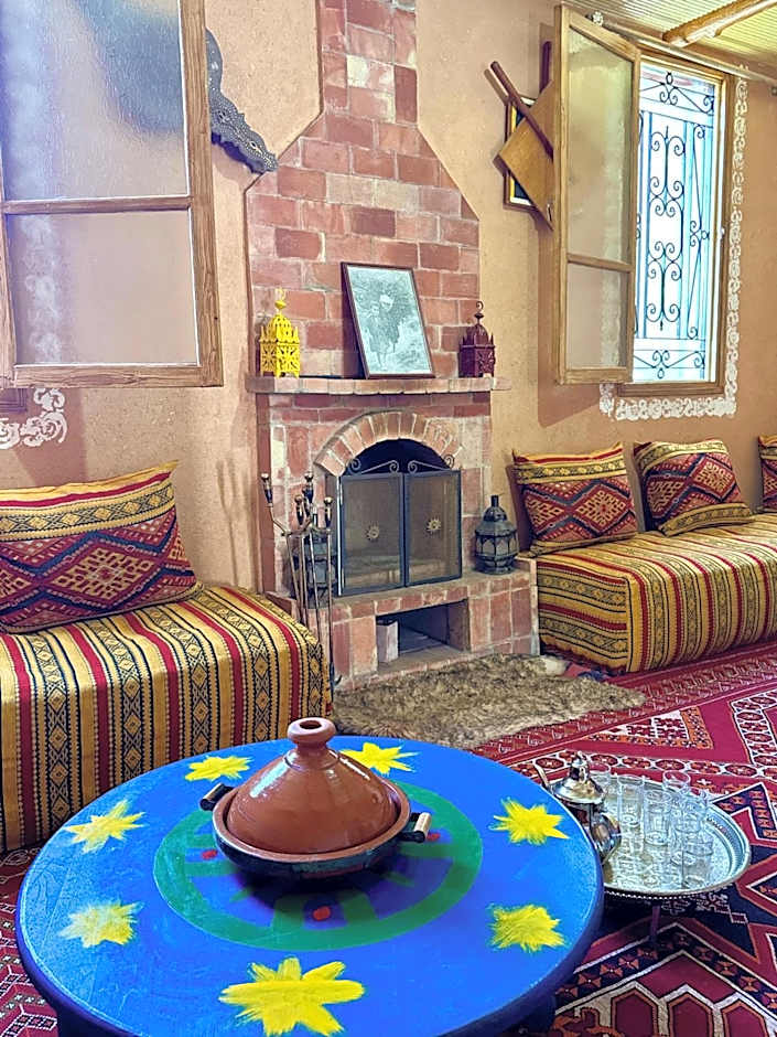 Villa Mouloud, Authentic Amazigh Family Villa, Fireplace & Garden