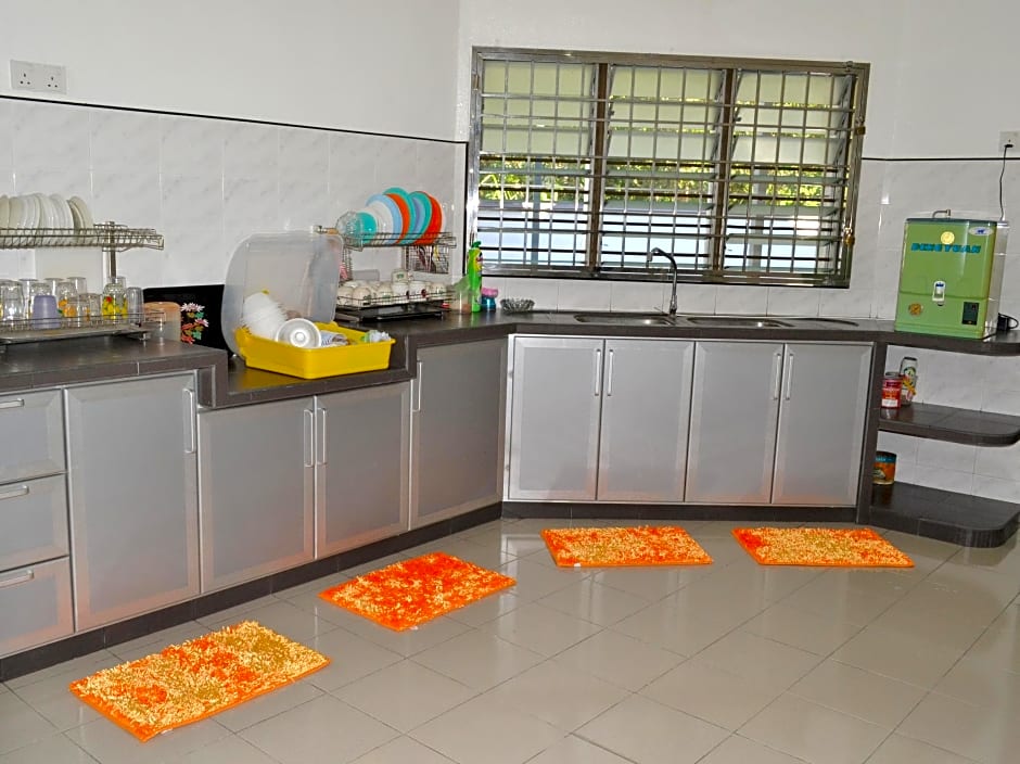 Megastar Inn Vacation Stay