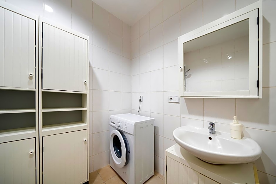 New Town - Apple Apartments