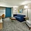 Holiday Inn Express & Suites Eden Prairie  Minneapolis By IHG