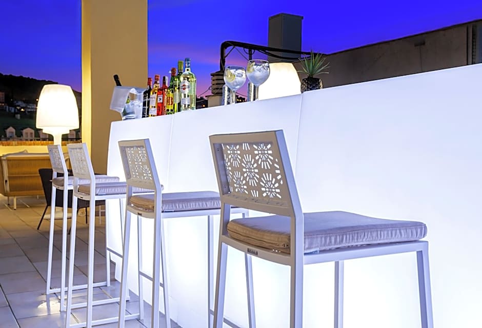 Eurostars Puerta Real