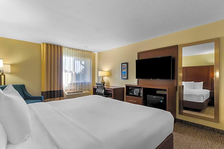 Comfort Inn & Suites Greeley
