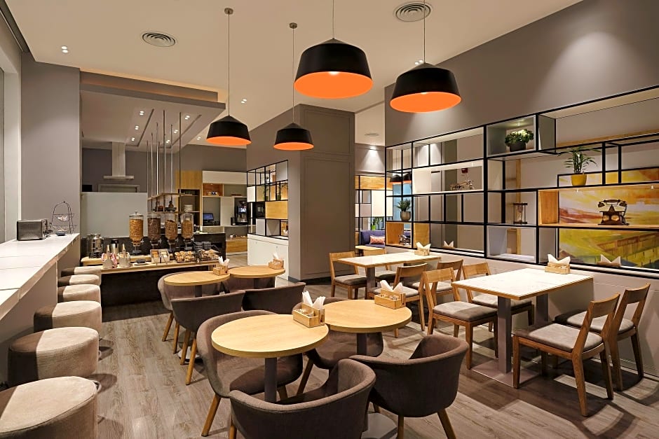 Holiday Inn Express Nashik Indira Nagar By IHG