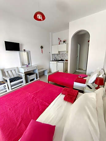 Studio Apartment with Sea View
