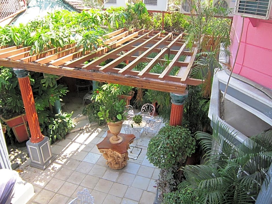 Europa Mansionette Inn