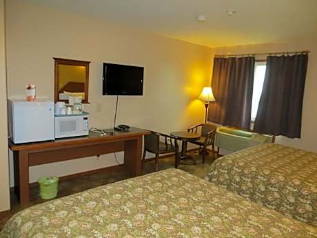 Room with Two Queen Beds