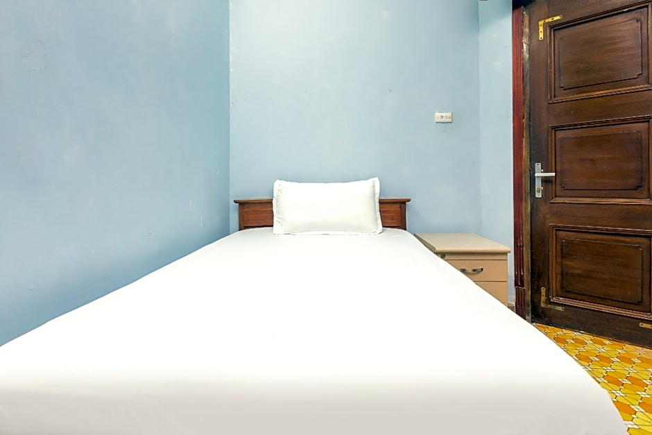 Chikoo Homestay (spot-on)