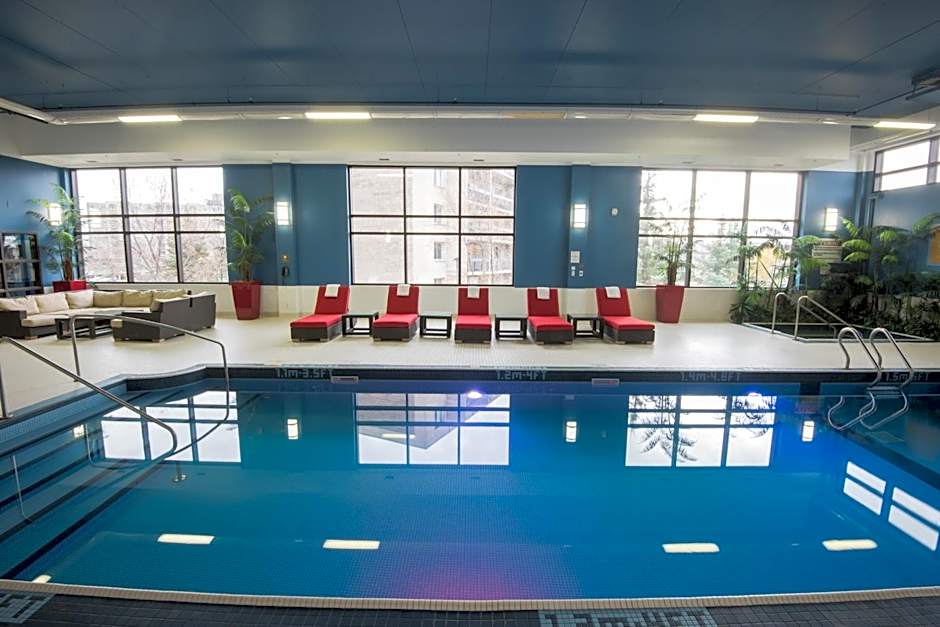 Four Points By Sheraton Winnipeg South