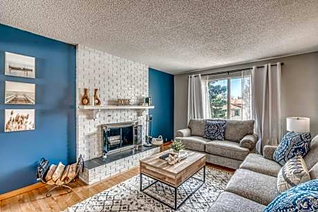 Boho Retreat w/King Bed on Bow River Pathway