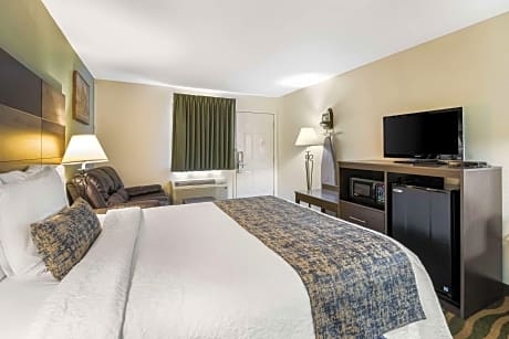 1 Queen Bed, Nonsmoking, Accessible