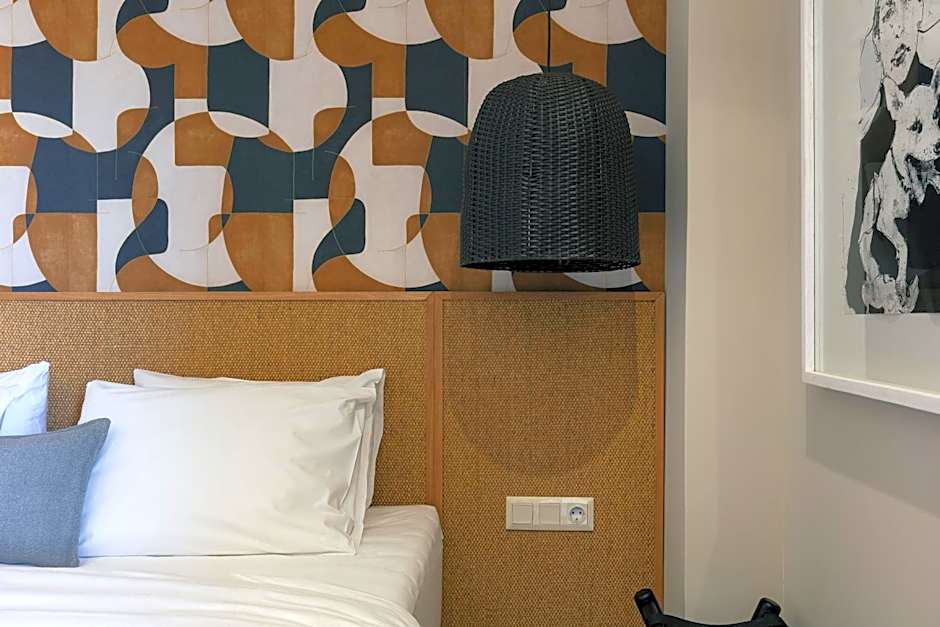 Chapter 02 Gallery Suites