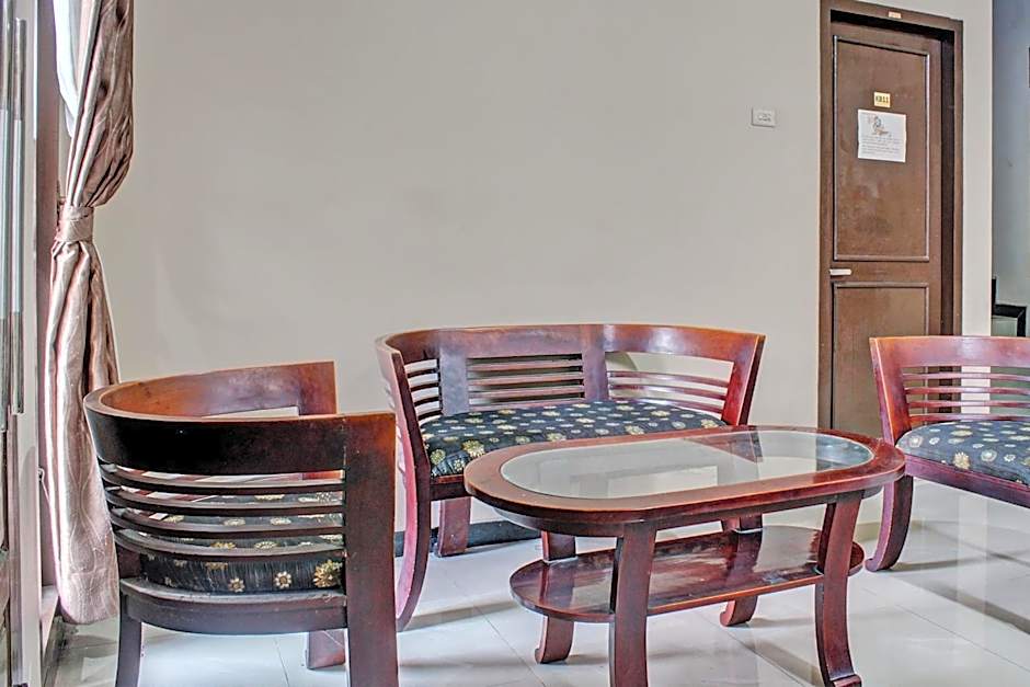 OYO Life 92509 Maulana Guest House Simpur