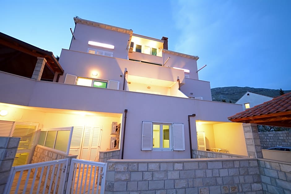 Villa Avantgarde BandB