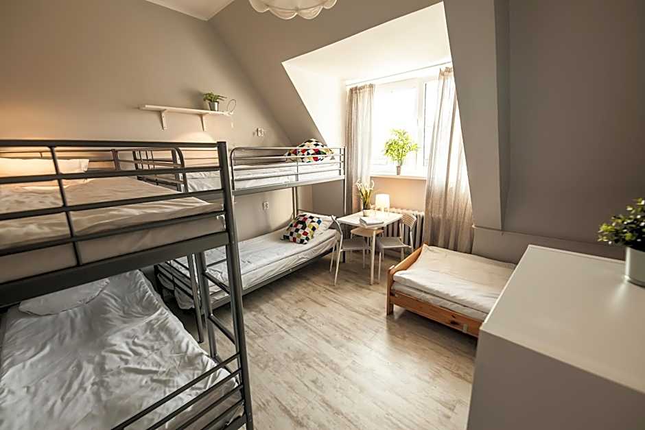 Za Murami Hostel