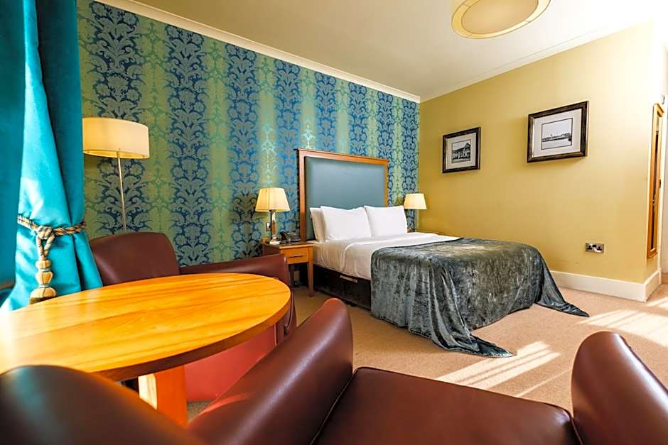 Farington Lodge Hotel