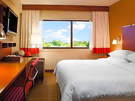 Superior King Bed