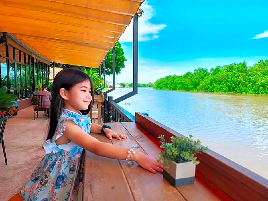 Tamarindee Bed & Breakfast