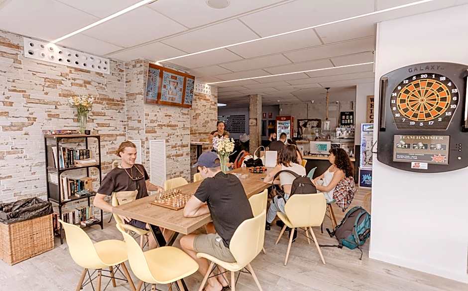 We Hostel Palma - Albergue