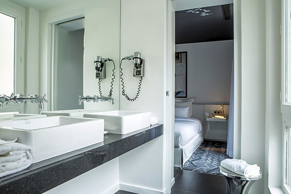Le General Hotel