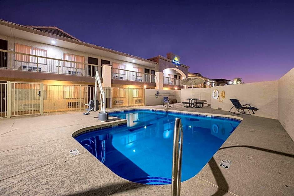 Days Inn by Wyndham Buckeye