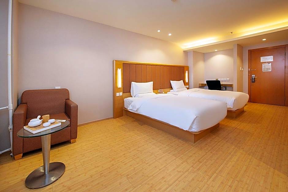 JI Hotel Harbin Central Street People's Square