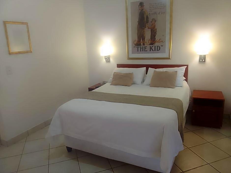 Broadway Guest House