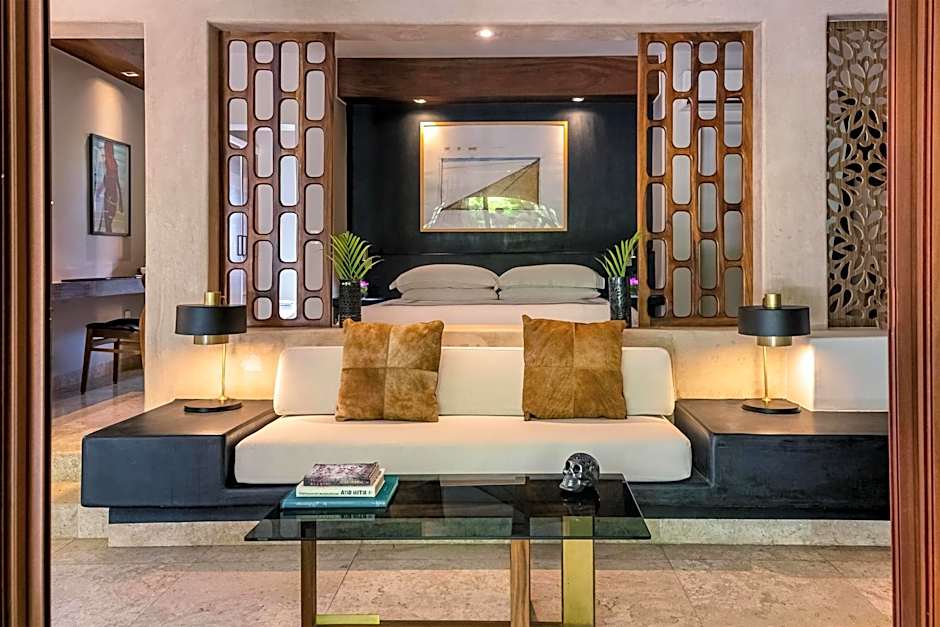 Thompson Zihuatanejo, A Beach Resort by Hyatt