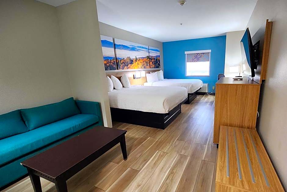 Photo 1 of 2 of Studio 2 Queen Beds Suite