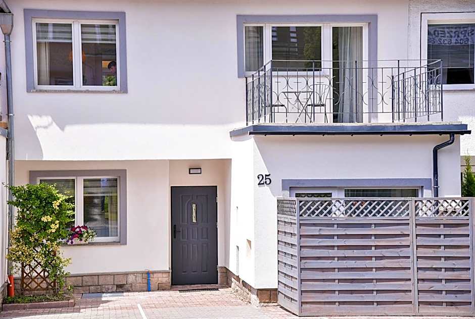 Apartamenty Turystyczna 25