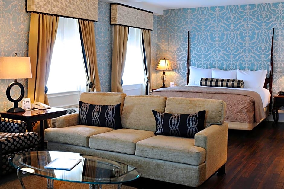Molly Pitcher Inn