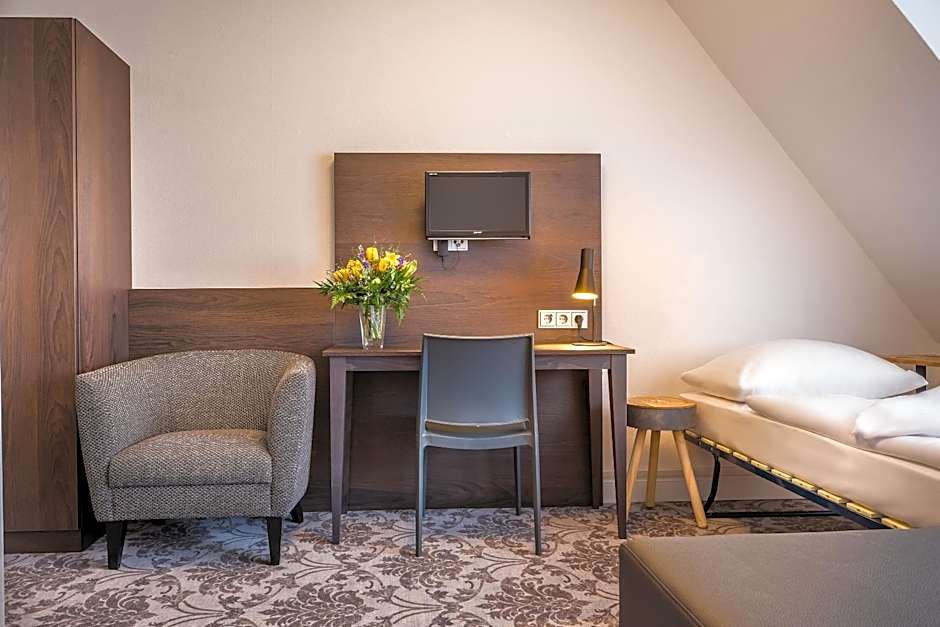 Signature Hotel Astoria