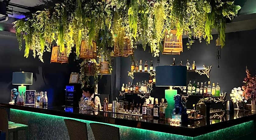 Royal Phuket City Hotel