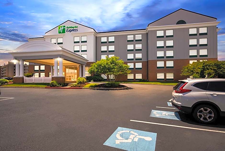 Holiday Inn Express & Suites Ocean City - Northside By IHG