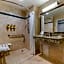 Best Western Plus Marina Shores Hotel