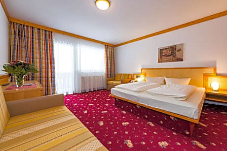 Large Double Room