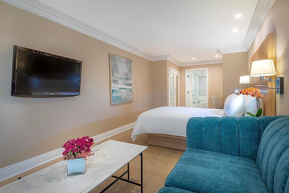 Beverly Hills Plaza Hotel