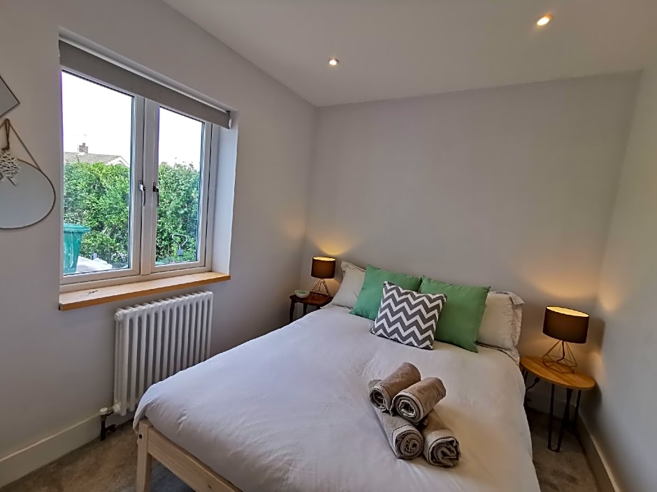 Iona – Bracklesham Bay