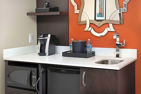 2Qn 2Rm Ste Mobility/Hearing Acc Nonsmoking