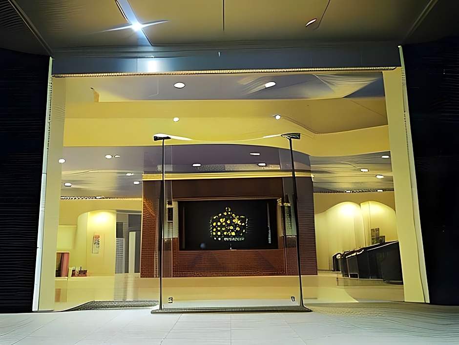 Mahkota Hotel Genteng