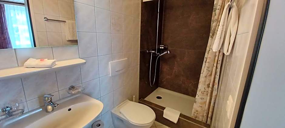 Hotel / Restaurant Post