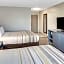 Country Inn & Suites by Radisson, Grand Rapids Airport, MI
