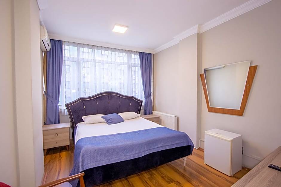 Tac Hotel