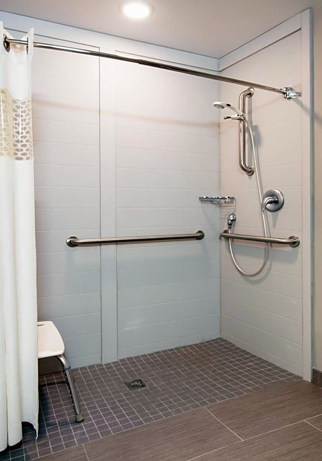 Hampton Inn Stafford / Quantico-Aquia