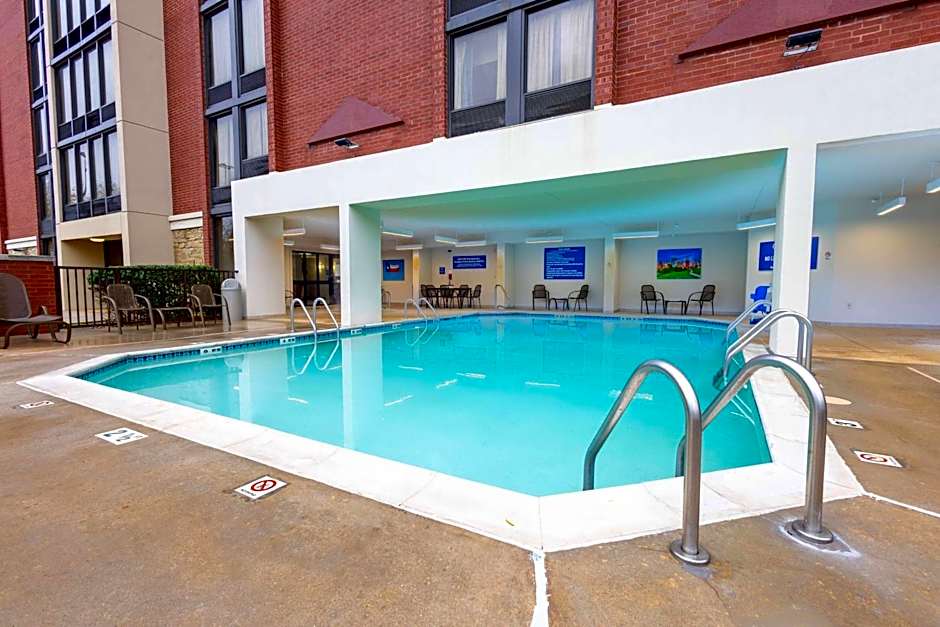 Heritage Inn & Suites The Woodlands, Trademark by Wyndham