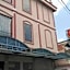 Hotel Parewisata