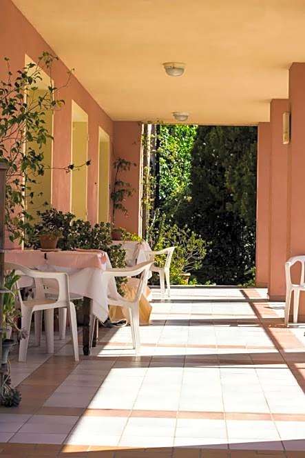 Photo 1 of 38 of Hotel La Margherita
